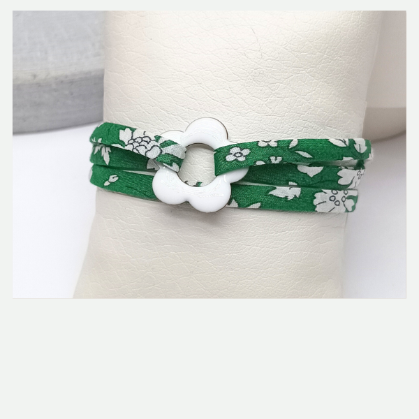 DIY Bracelet liberty fleur
