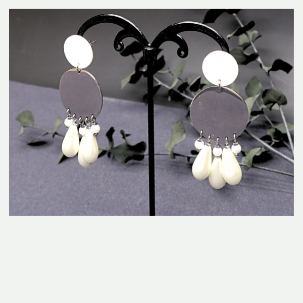 DIY Boucles en nacre argent