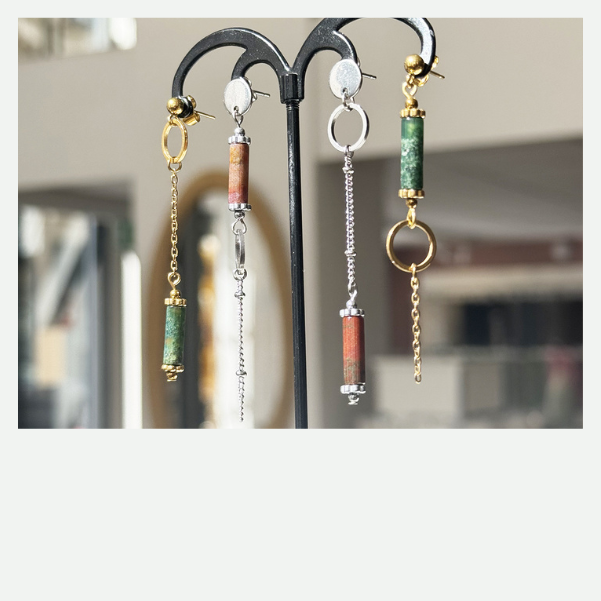 DIY Boucles d'oreilles en chaînes dépareillées