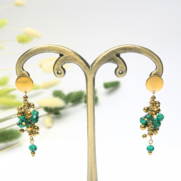 Env. 175 perles de verre donut transparentes vert sapin 2,5x2 mm