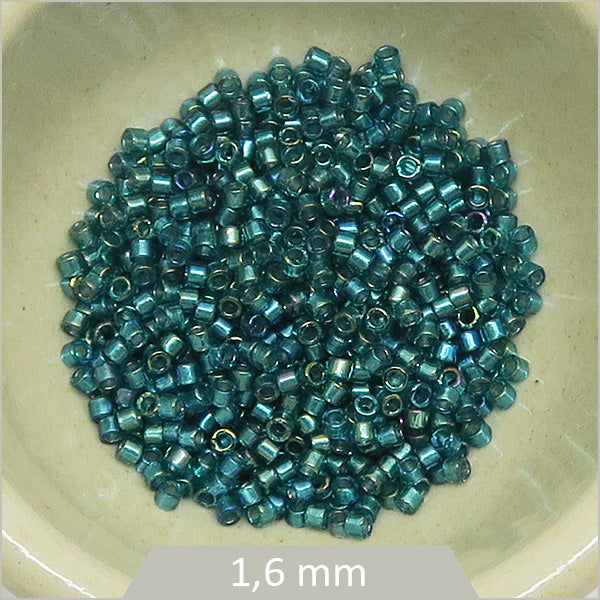 5g de perles Miyuki Delica 11/0, DB1769 vert émeraude irisé