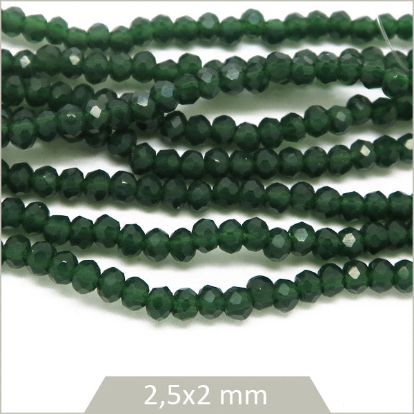 Env. 175 perles de verre donut transparentes vert sapin 2,5x2 mm
