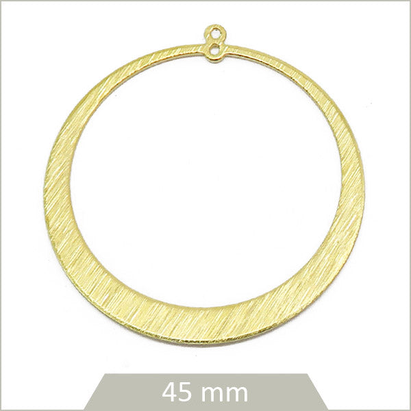 4 breloques créoles laiton brut, texture striée, double oeillets