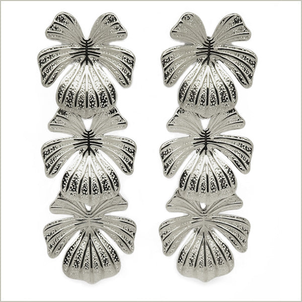 1 paire de boucles d'oreilles trio floral en acier inoxydable