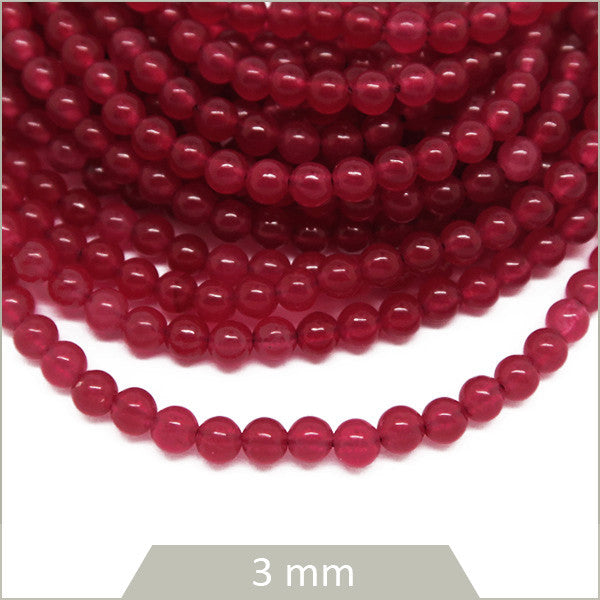 Env. 110 perles de jade teinté 3 mm, rouge grenadine