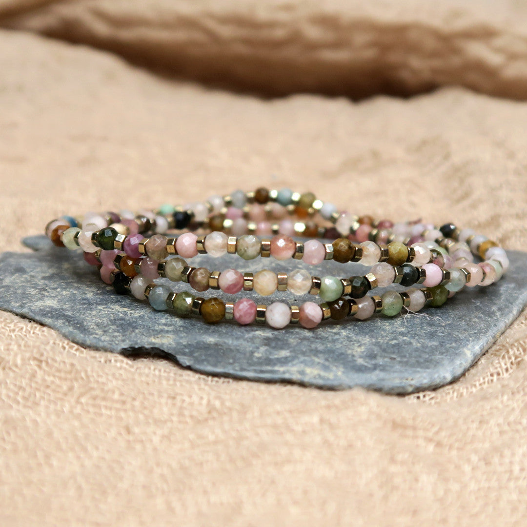 Env. 390 perles intercalaires boulon en hématite doré 2mm