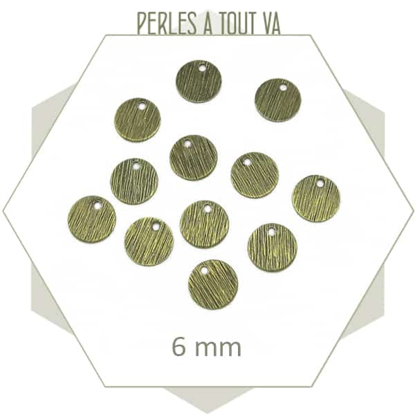 petites breloques cercle stries