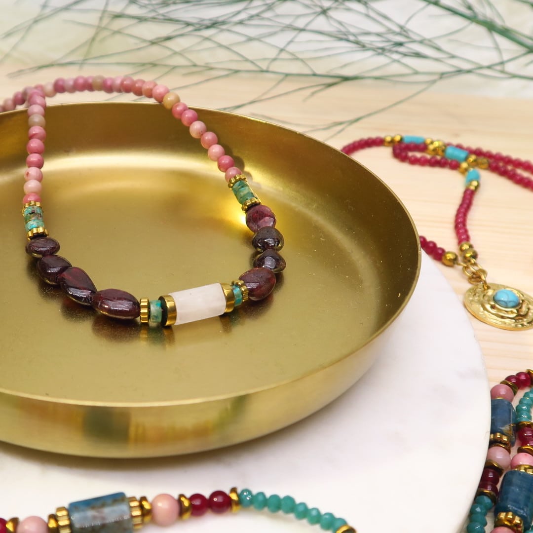 DIY collier pierres naturelles grenat