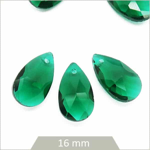 breloque goutte verre à facette emeraude