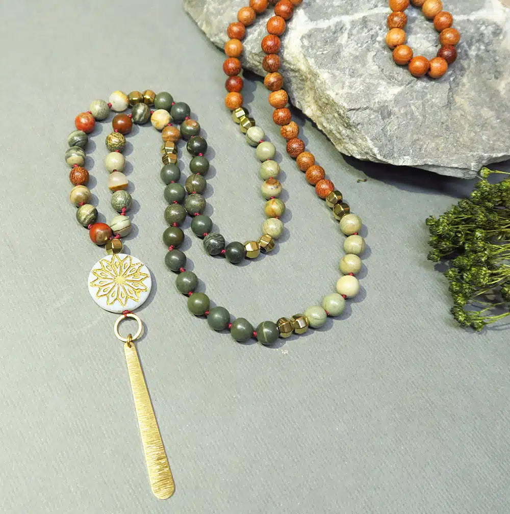 Créer son collier mala jaspe