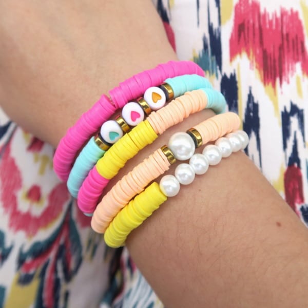 Idée de bracelets été perles heishi
