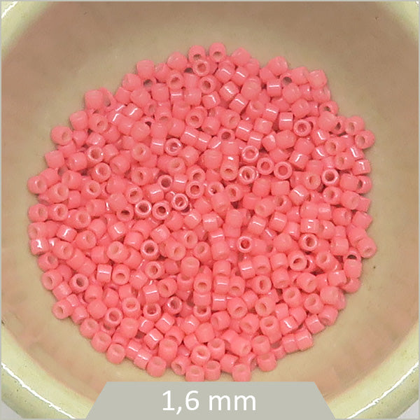 5g de perles Miyuki Delica 11/0, DB2115 rose goyave