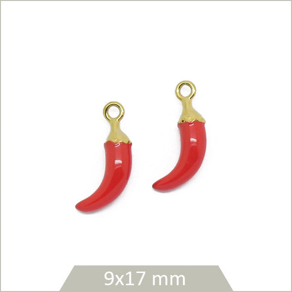 2 breloques piments rouges, en acier doré