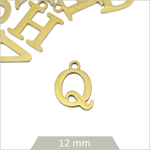 pendentif intiale Q acier dore