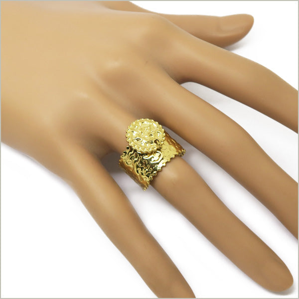 1 bague ajustable texturée et son pendentif en acier inoxydable doré