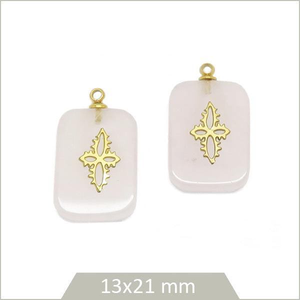 1 pendentif rectangle en Quartz rose et motif en acier doré