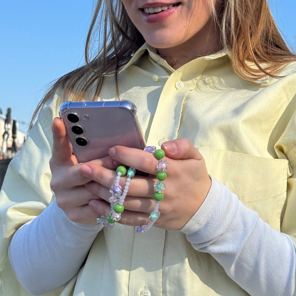 40 perles fleurs transparentes cœur coloré