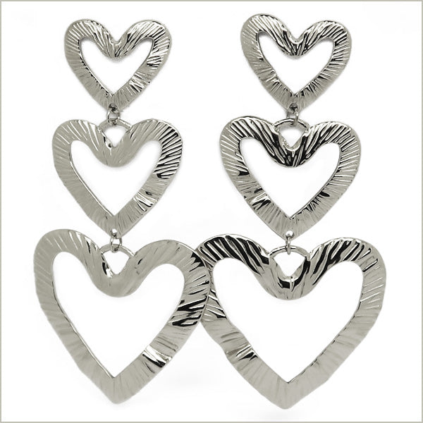 1 paire de boucles d'oreilles trio de coeurs en acier inoxydable