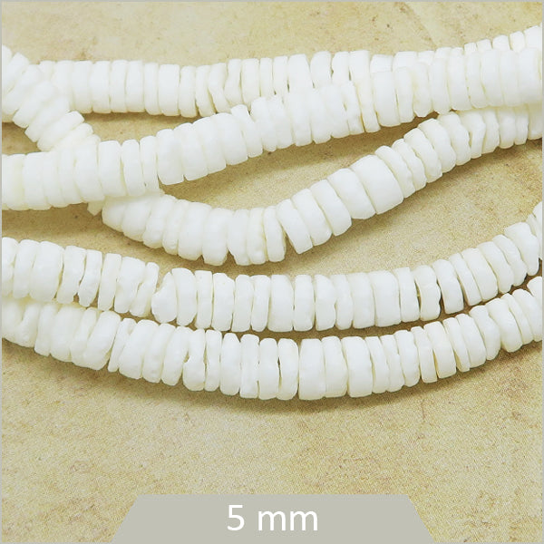 Env. 58 cm de perles heishi en coquillage 5x2 mm (env. 300 perles)