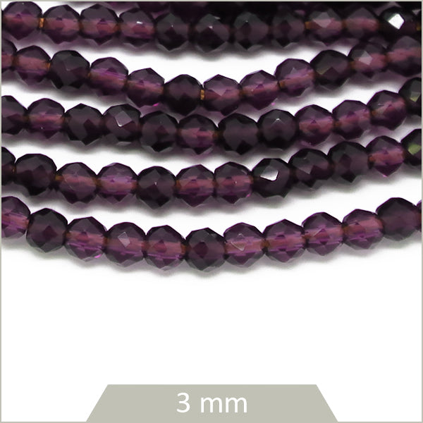Env. 120 perles de verre rondes à facettes prune, 3 mm