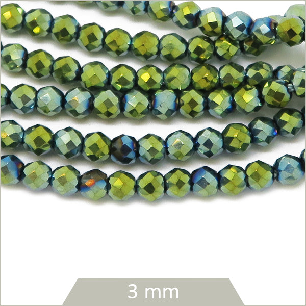 Env. 120 perles de verre rondes à facettes irisé vert, effet métallisé, 3 mm