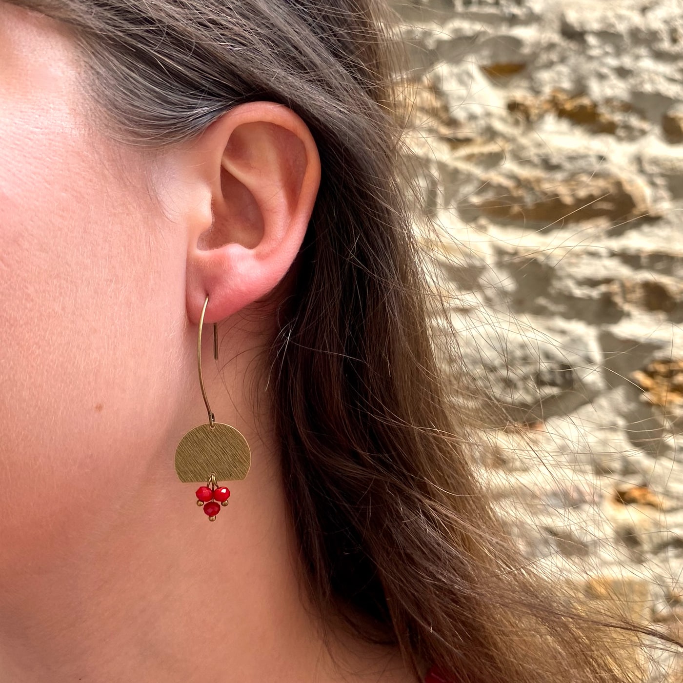 Modèle boucles d'oreilles grappe bronze