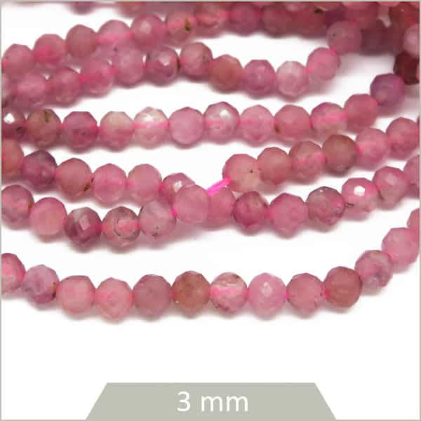 Créer bijoux avec perles tourmaline rose