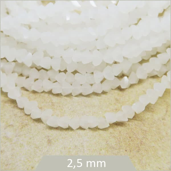 Perles en verre polygones blanc