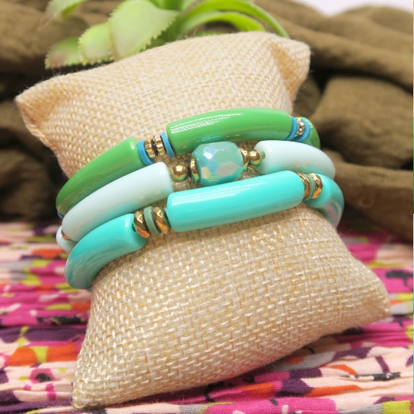 créer bracelet perles tubes acrylique